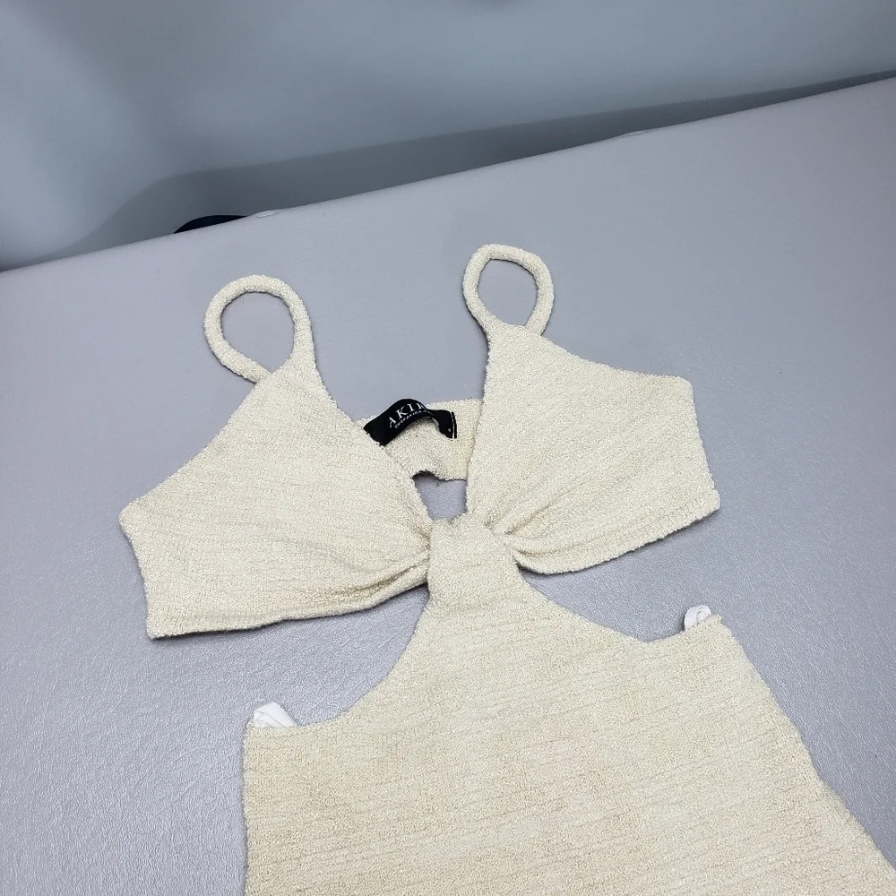 Akira open side's cream mini dress women's size small
